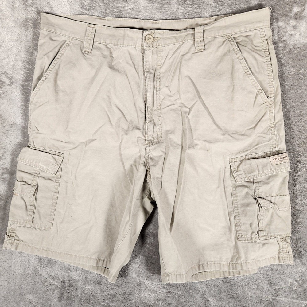 Wrangler Cargo Shorts Mens 40 Tan Excellent Ripstop Cotton Casual Pockets